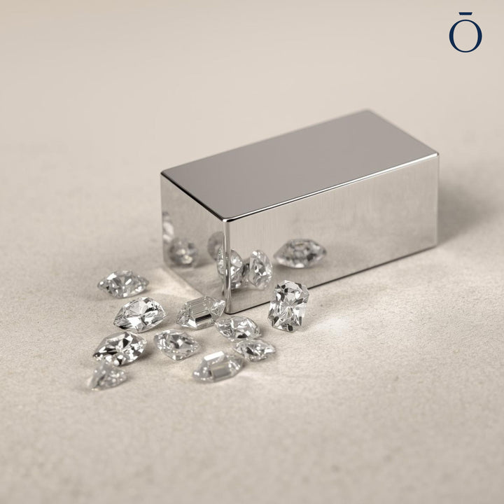 Engagement Ring vs Wedding Band – Complete Comparison