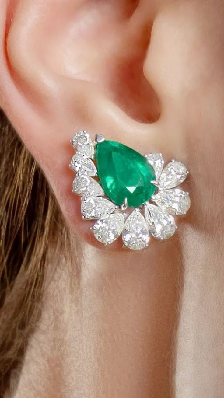 Catalogue Earring Design 273