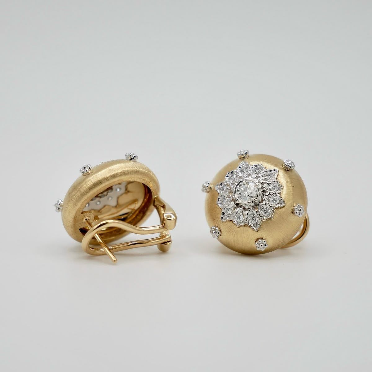 Catalogue Earring Design 305