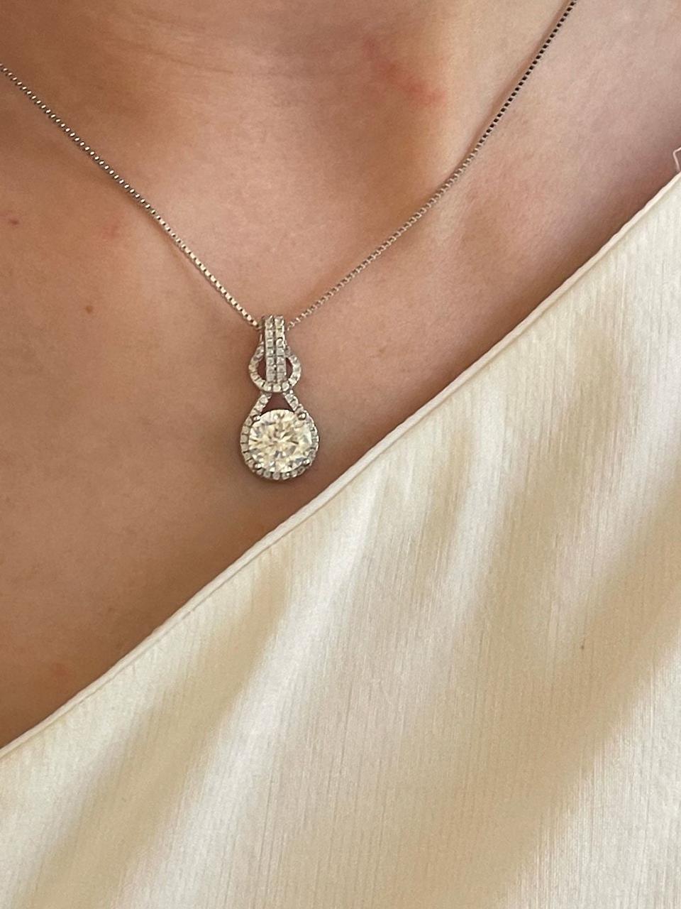 Petite Flourish Pendant Necklace