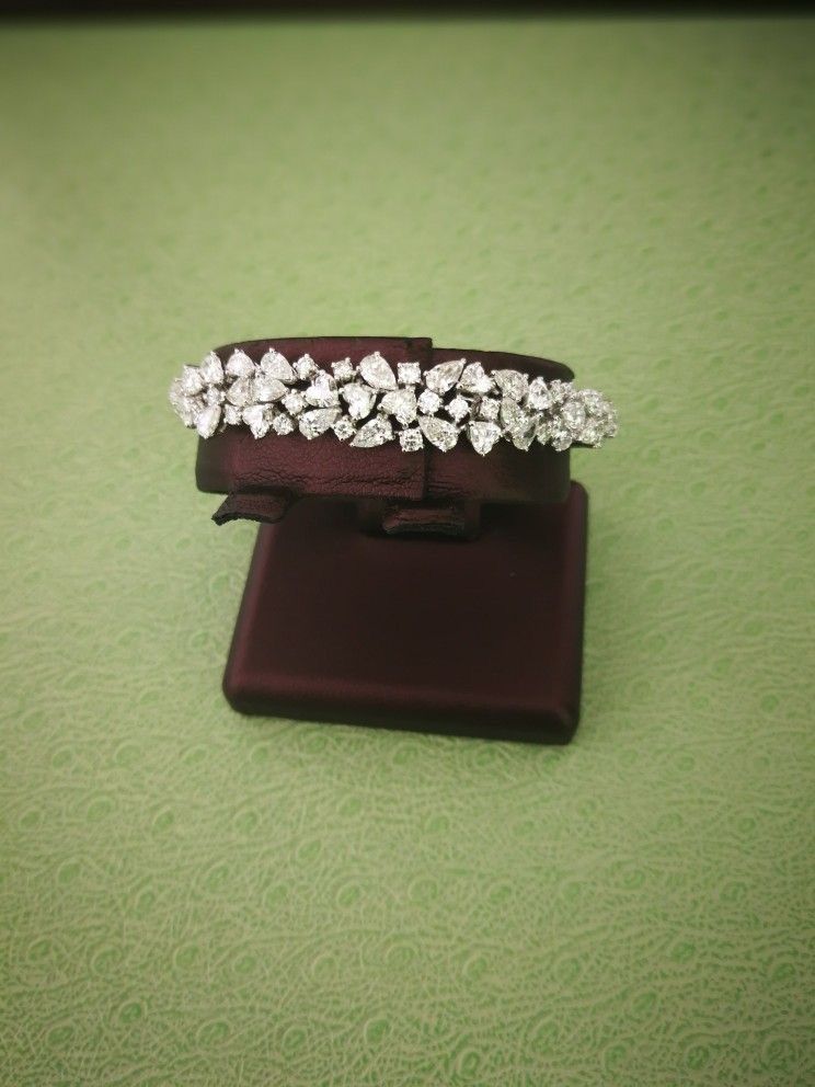 Petal Halo Diamond Ring