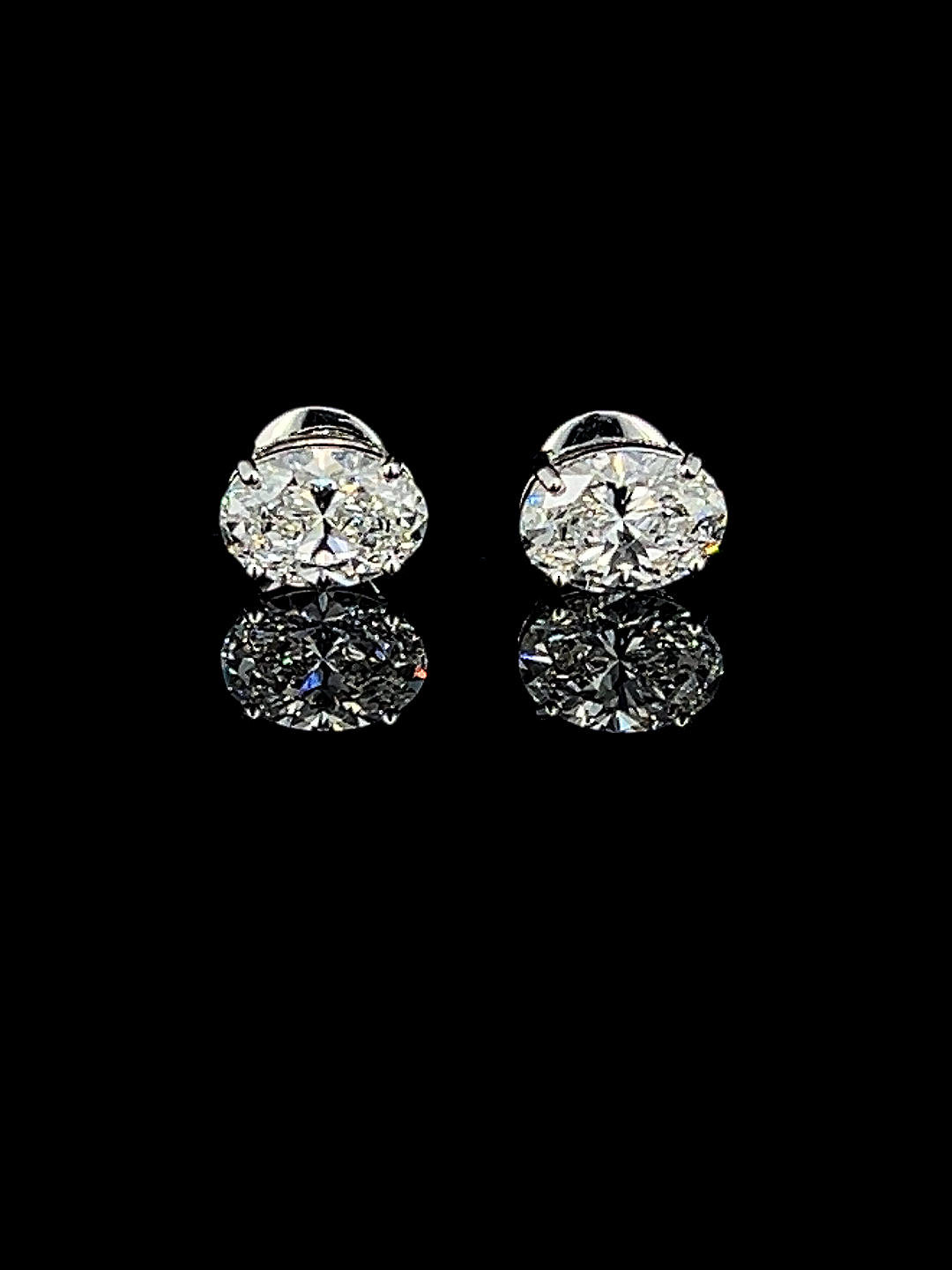 ER01_01 Diamond Earrings
