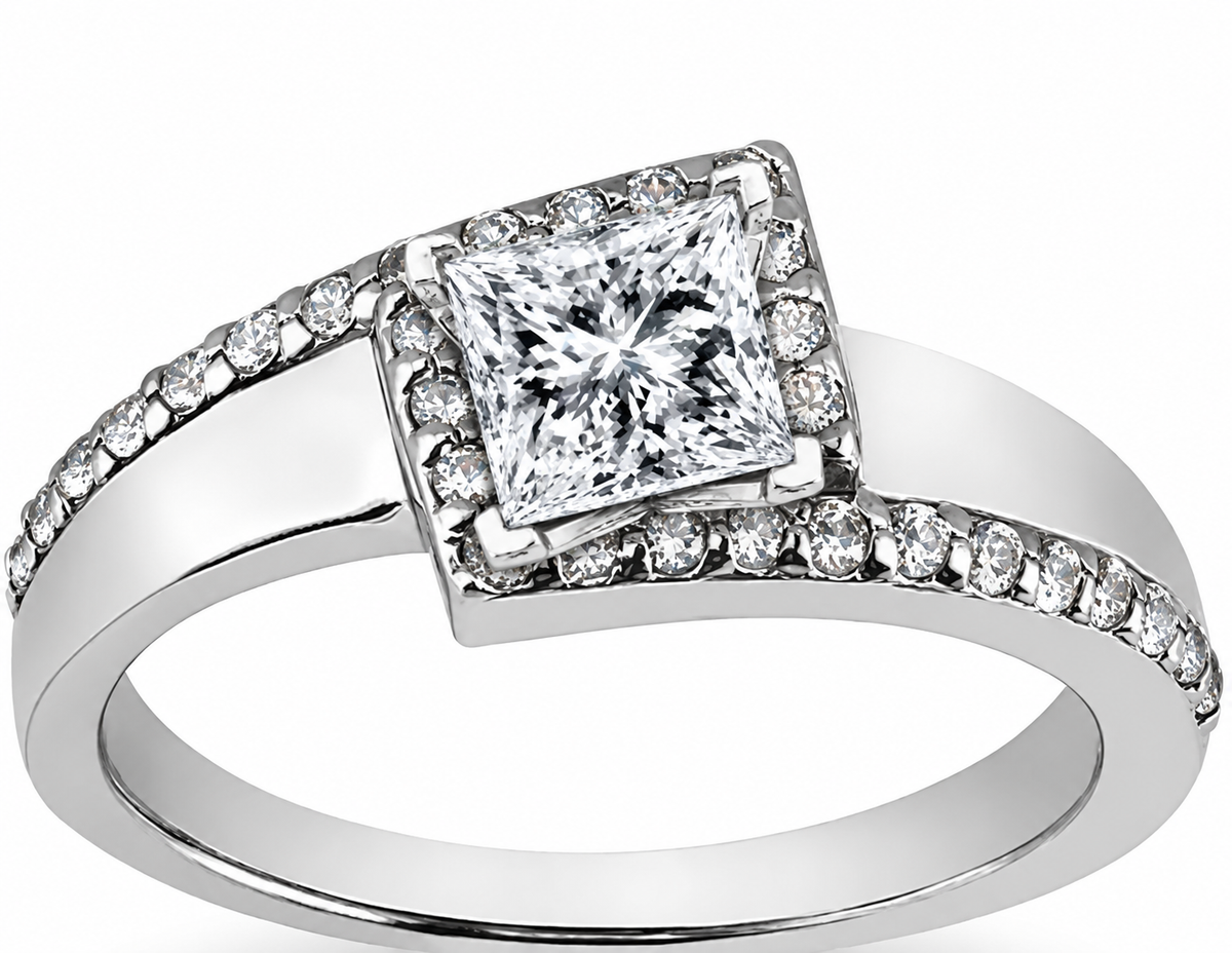 A square centre and stone-lined frame meet an open, sparkling split band.