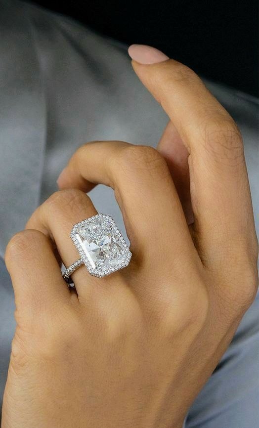 Catalogue Ring Design 166