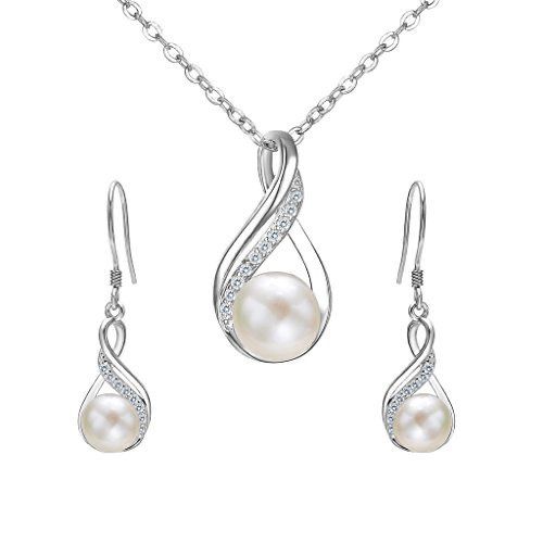 Pearl Drop Necklace Set