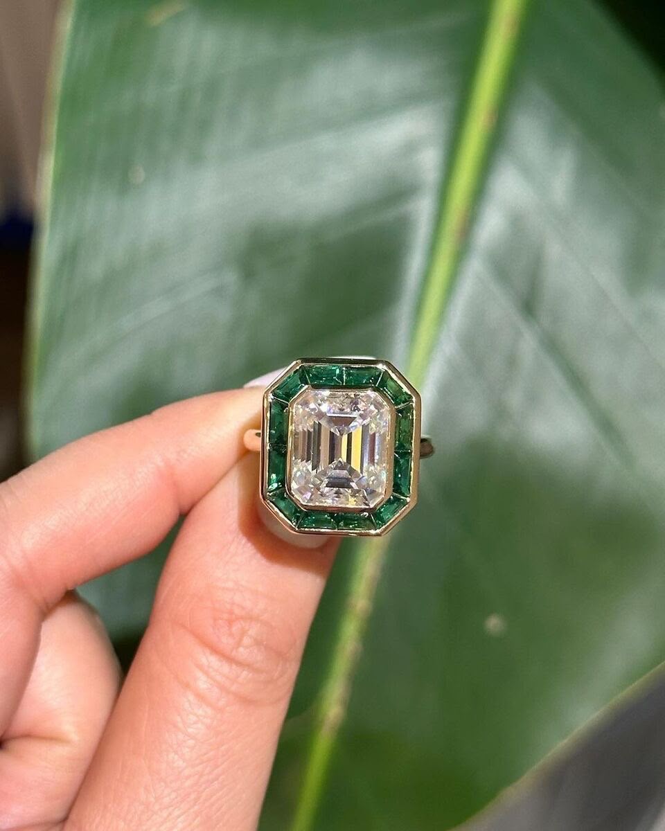 Botanical Emerald Cluster Ring