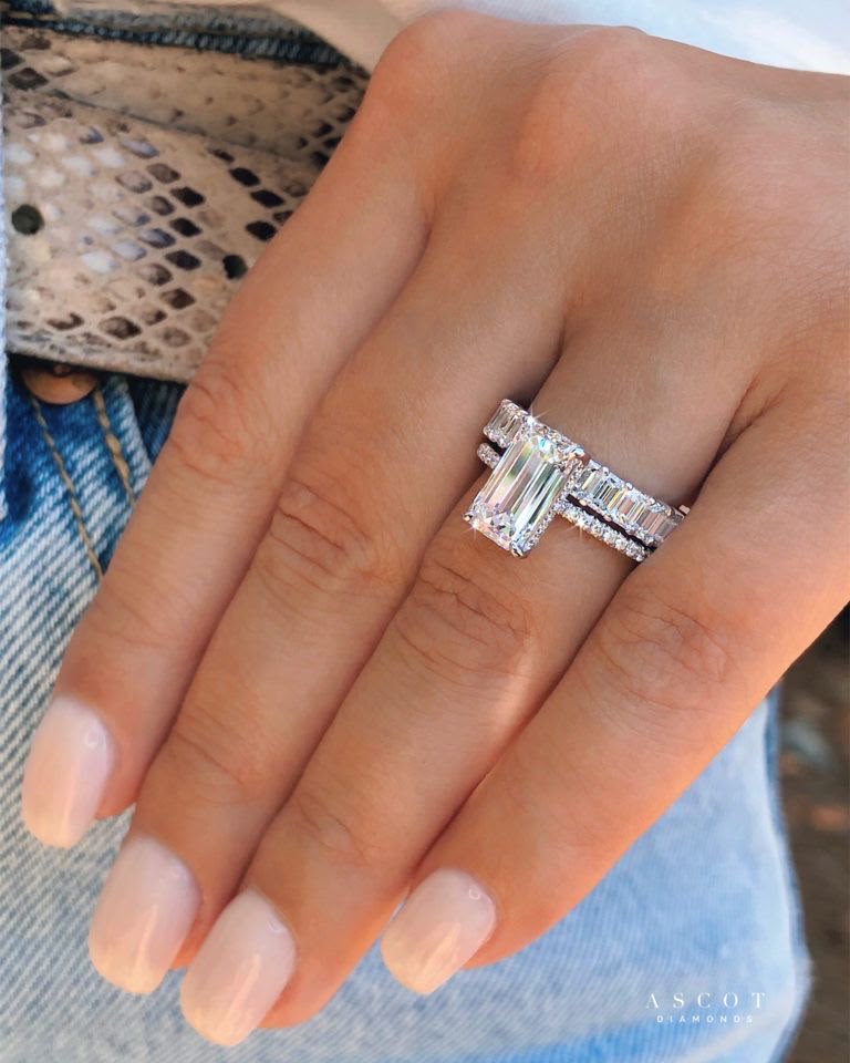 Double Band Emerald Ring