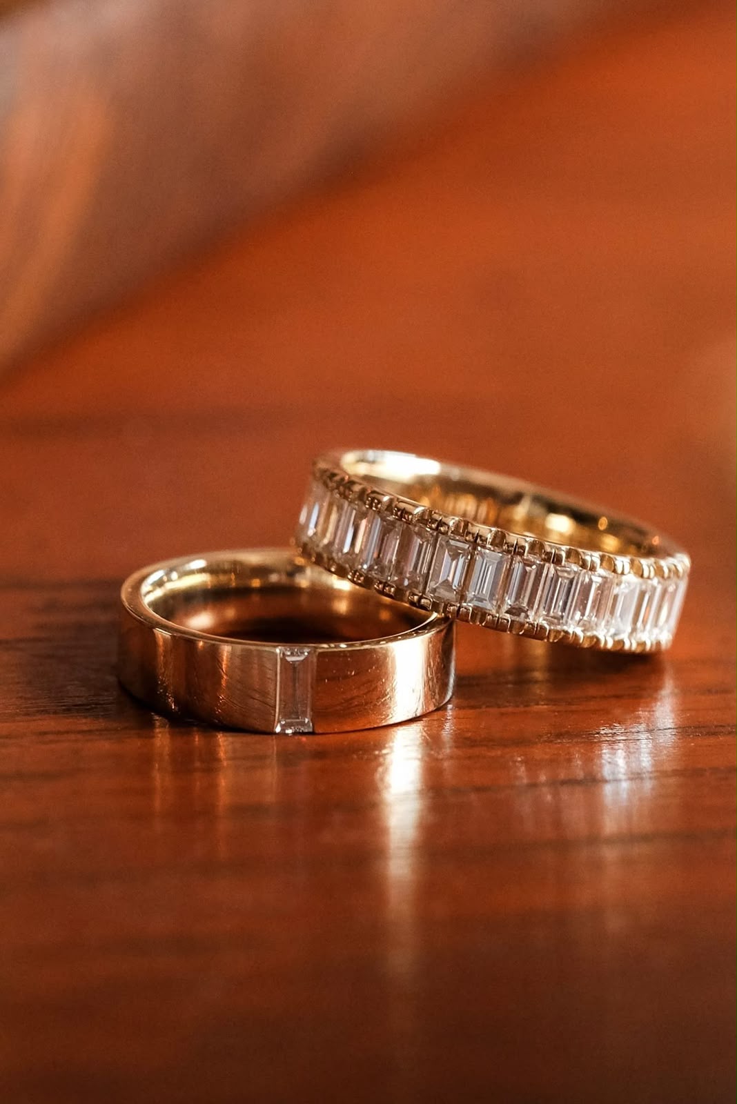 Golden Contour Couple Ring Set
