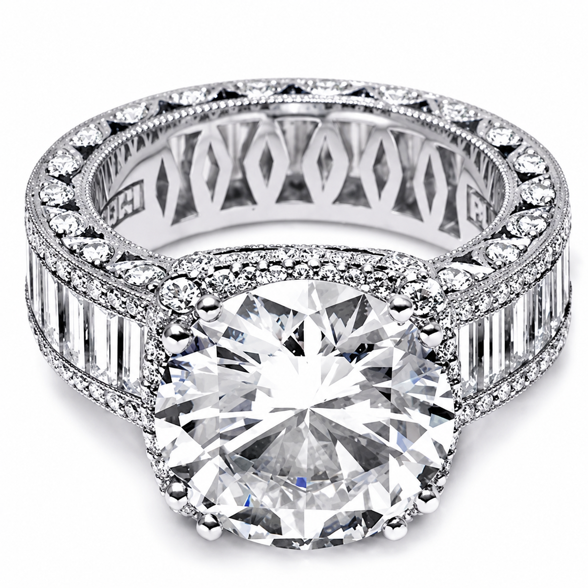 A round clear centre and petite halo sit above a wide band with vertical rectangular accents.