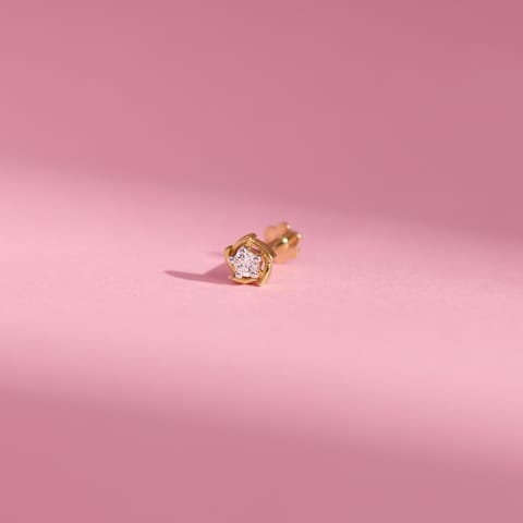 Gilded Cradle Nose Pin