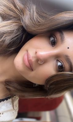 Whispering Arc Nose Pin