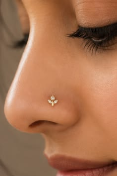 Lotus Cradle Nose Pin