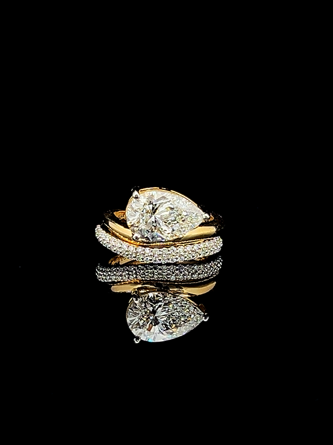 R01_06 Diamond Ring